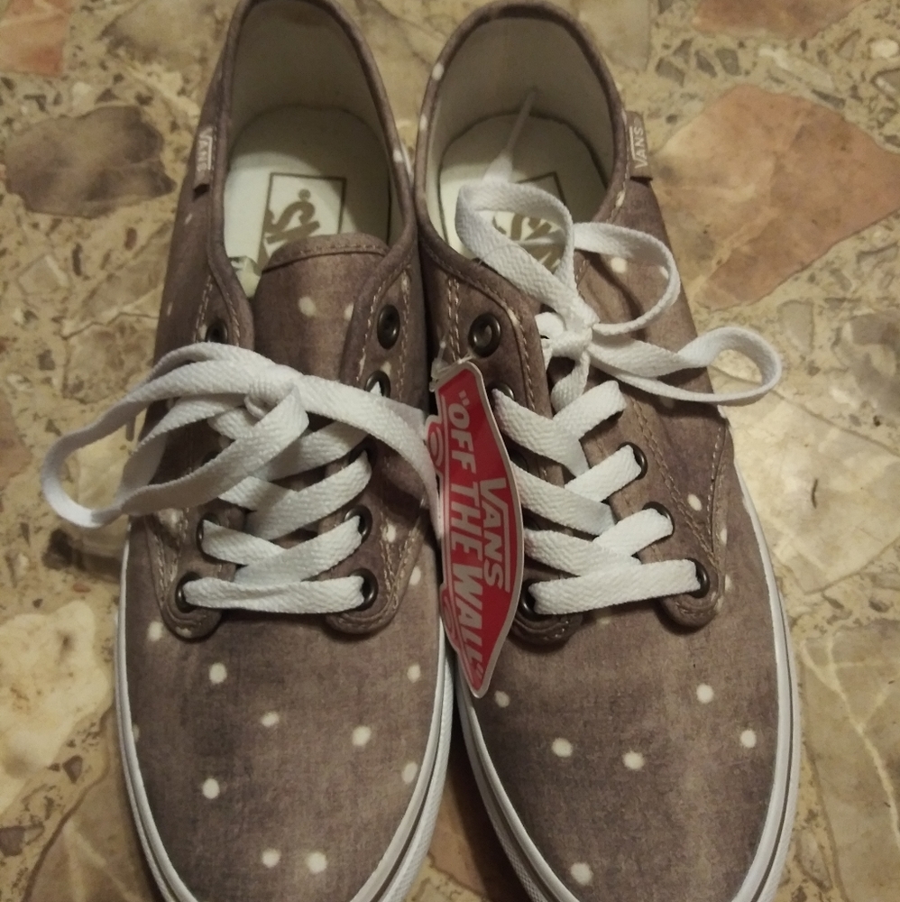 Womens shoes